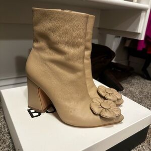 Fancy flower bootie Leather Floral Appliqué Block Heel Ankle Boots